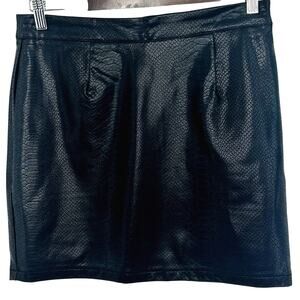 Black Snakeskin Faux Leather Mini Skirt Medium Y2K Party Club